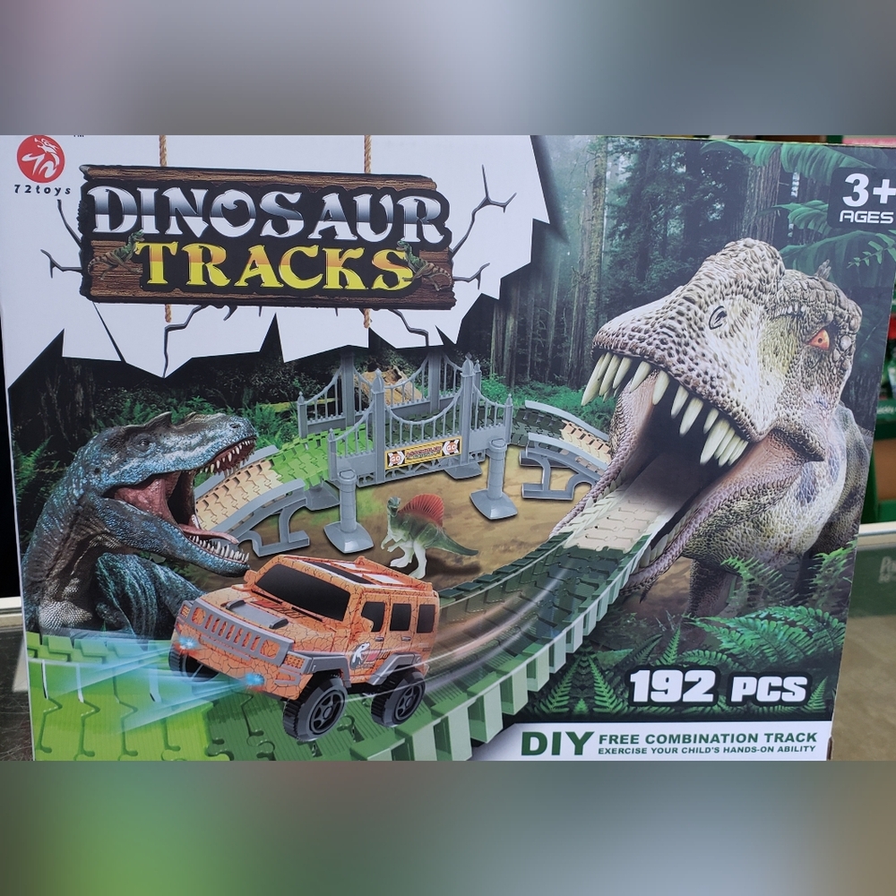 Dinosaur Tracks 192 Pieces